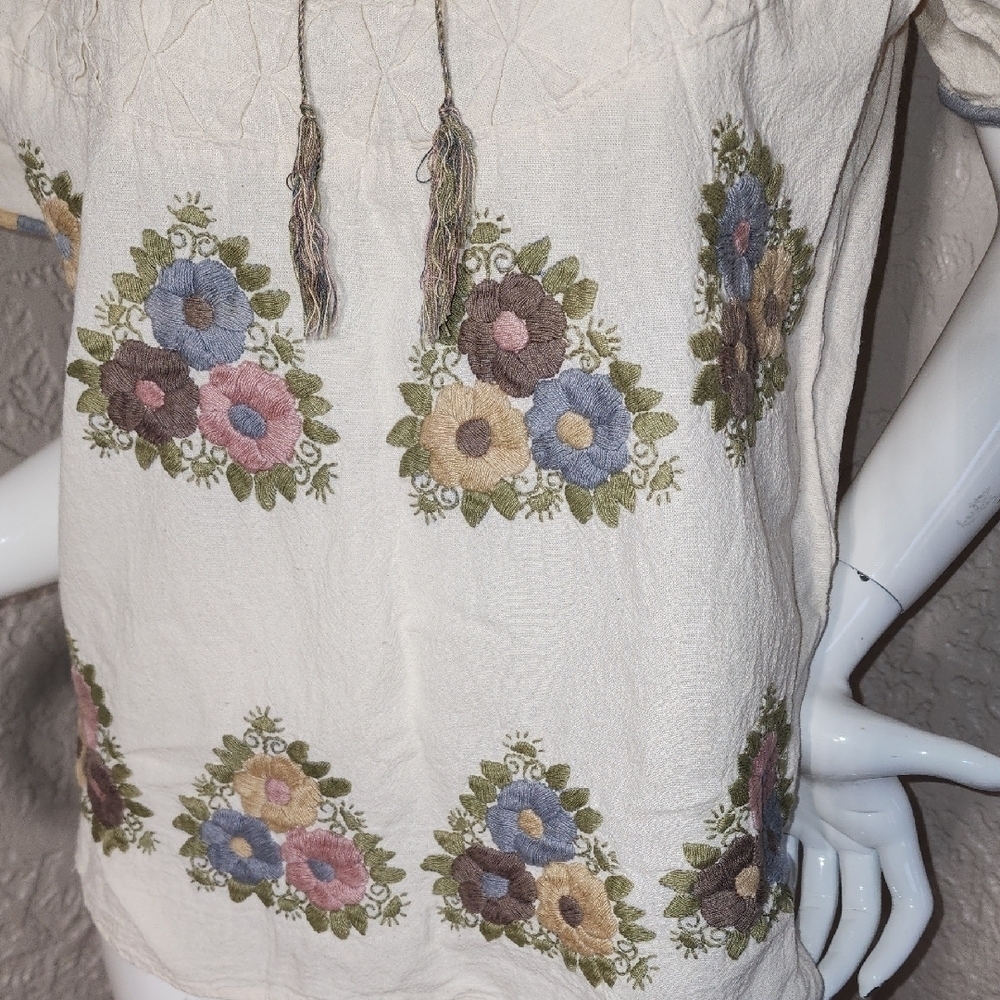 Cream Puff Sleeve Embellished Blouse with Tie . From Mexico Hand Made - Picture 2 of 9